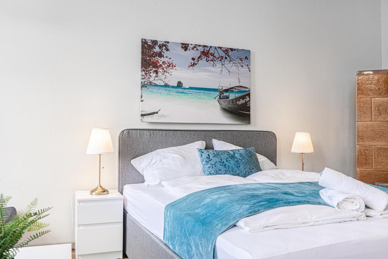 4 Great Apartment Akh - Ideal For Groups Of 19 Виена Екстериор снимка