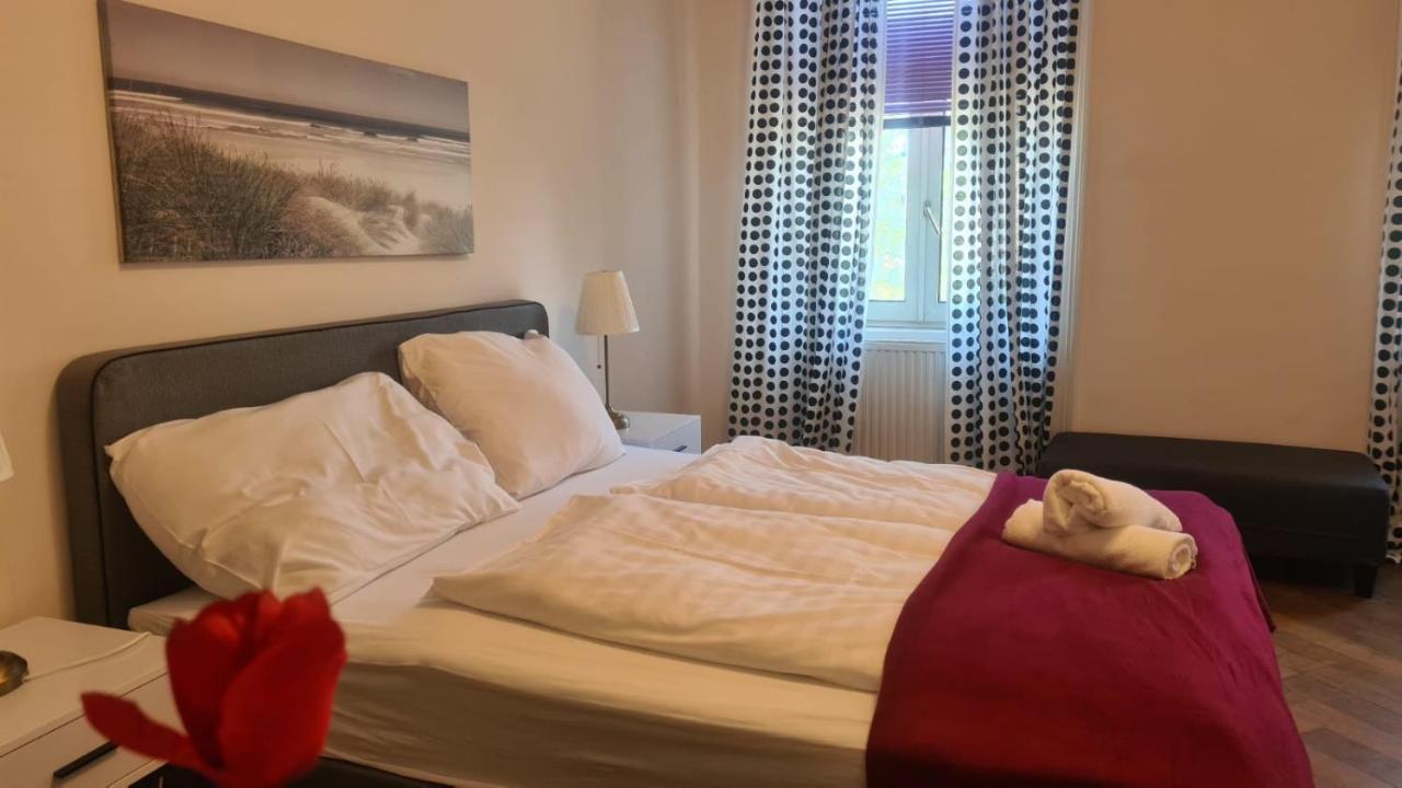 4 Great Apartment Akh - Ideal For Groups Of 19 Виена Екстериор снимка