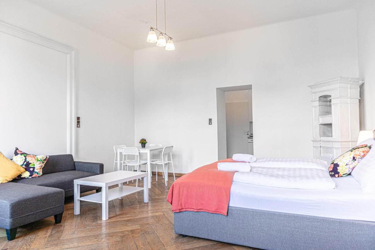 4 Great Apartment Akh - Ideal For Groups Of 19 Виена Екстериор снимка