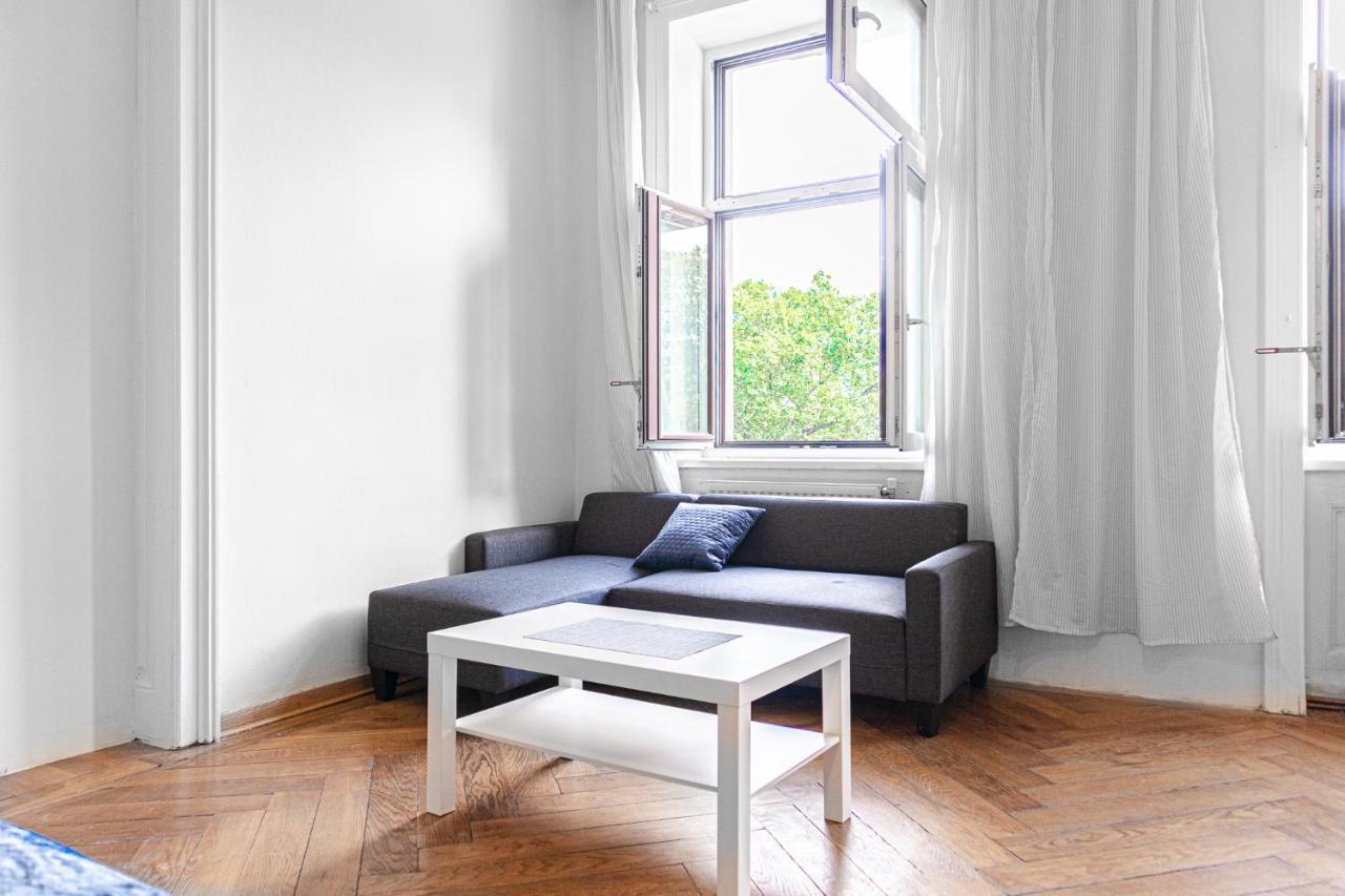 4 Great Apartment Akh - Ideal For Groups Of 19 Виена Екстериор снимка