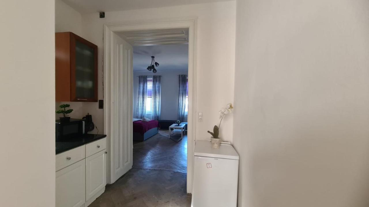 4 Great Apartment Akh - Ideal For Groups Of 19 Виена Екстериор снимка