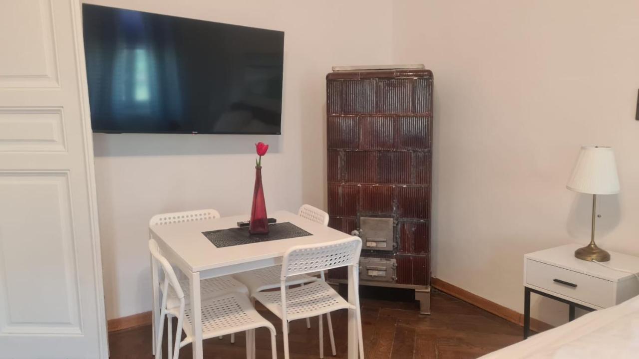 4 Great Apartment Akh - Ideal For Groups Of 19 Виена Екстериор снимка