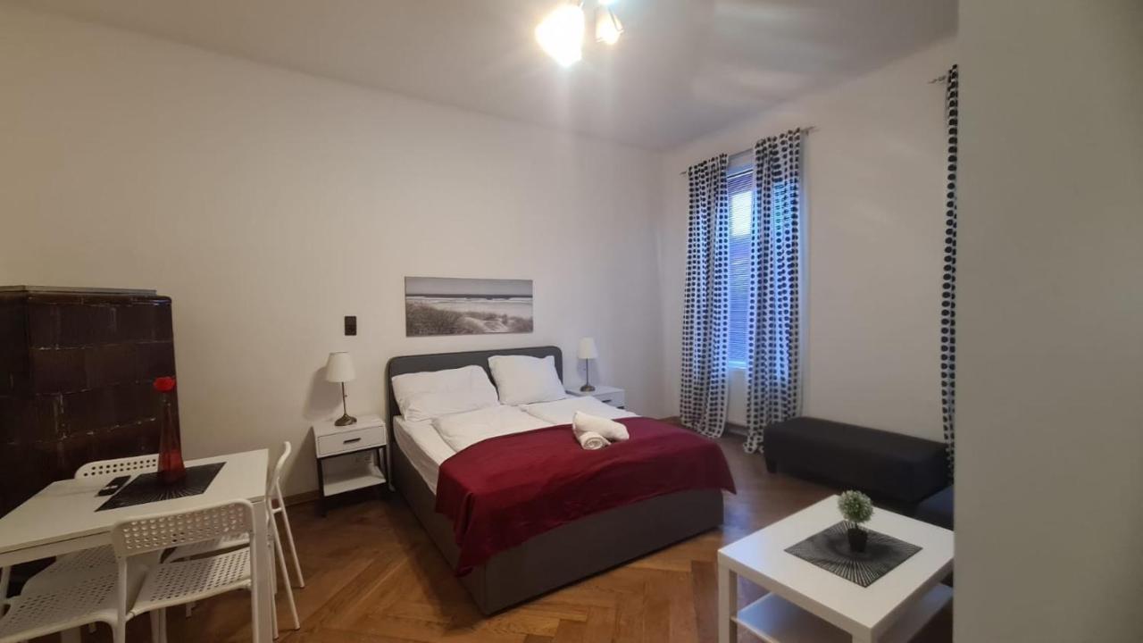 4 Great Apartment Akh - Ideal For Groups Of 19 Виена Екстериор снимка
