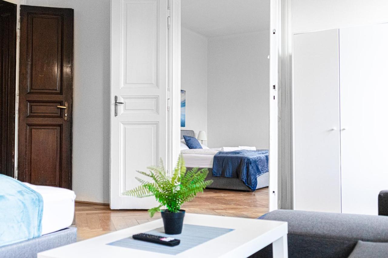 4 Great Apartment Akh - Ideal For Groups Of 19 Виена Екстериор снимка
