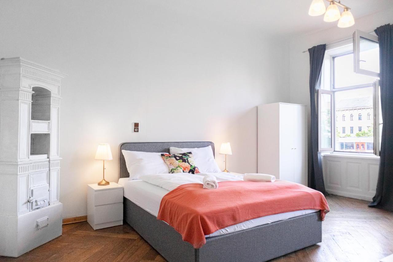 4 Great Apartment Akh - Ideal For Groups Of 19 Виена Екстериор снимка