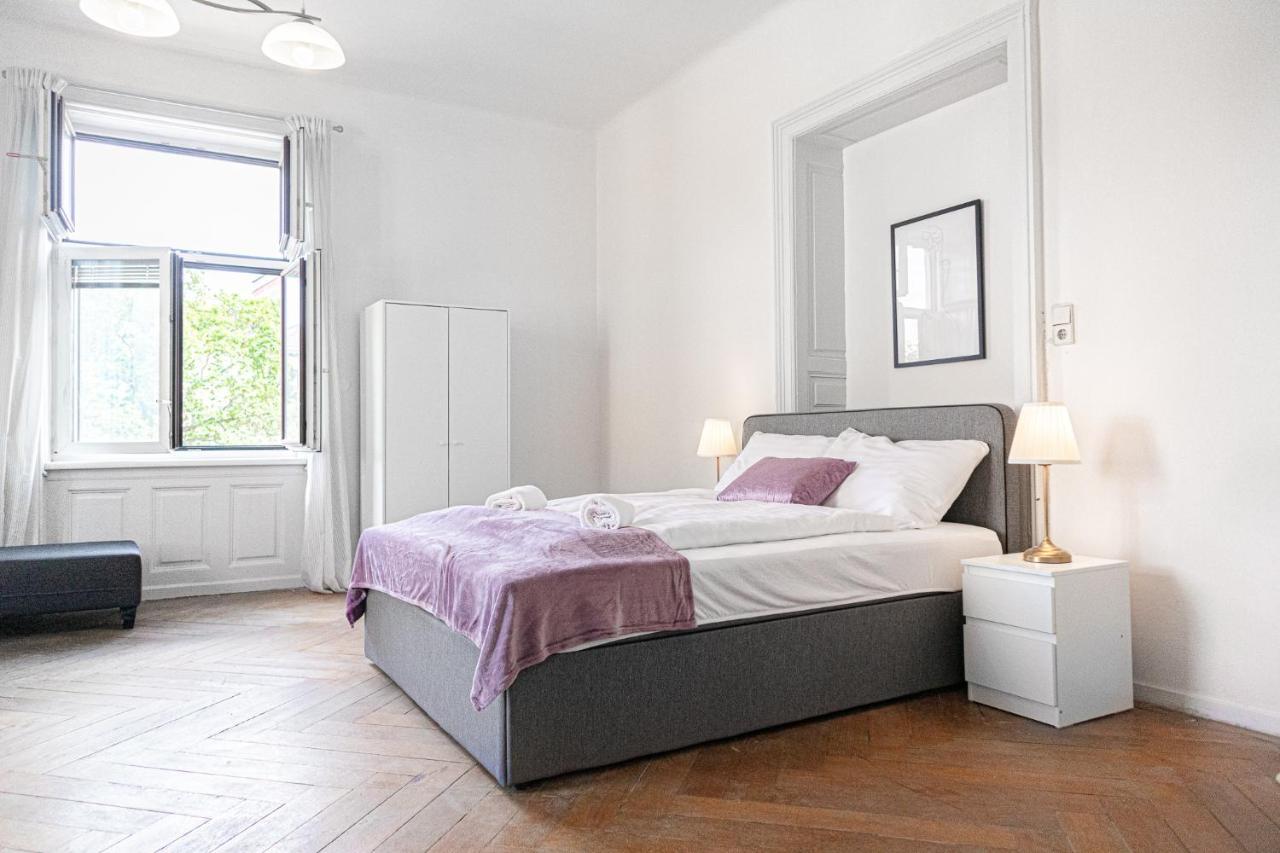 4 Great Apartment Akh - Ideal For Groups Of 19 Виена Екстериор снимка